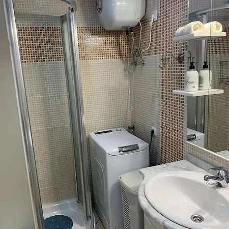 Confortevole Con Piscina 7 Lejlighed